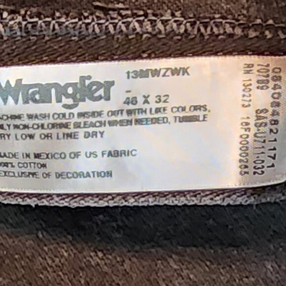 Mens Wrangler Jeans - Big and Tall (46x32) - Picture 1 of 5